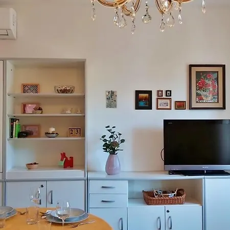 Juta Apartament Mimice
